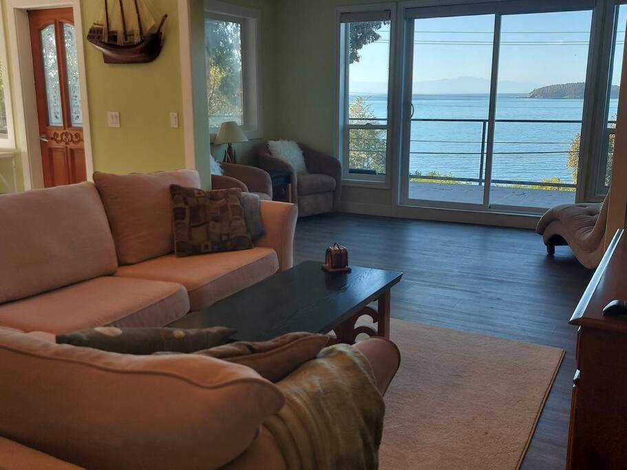 Relaxing 3Bdr 2Bth Home With Gorgeous View Sechelt Exterior photo